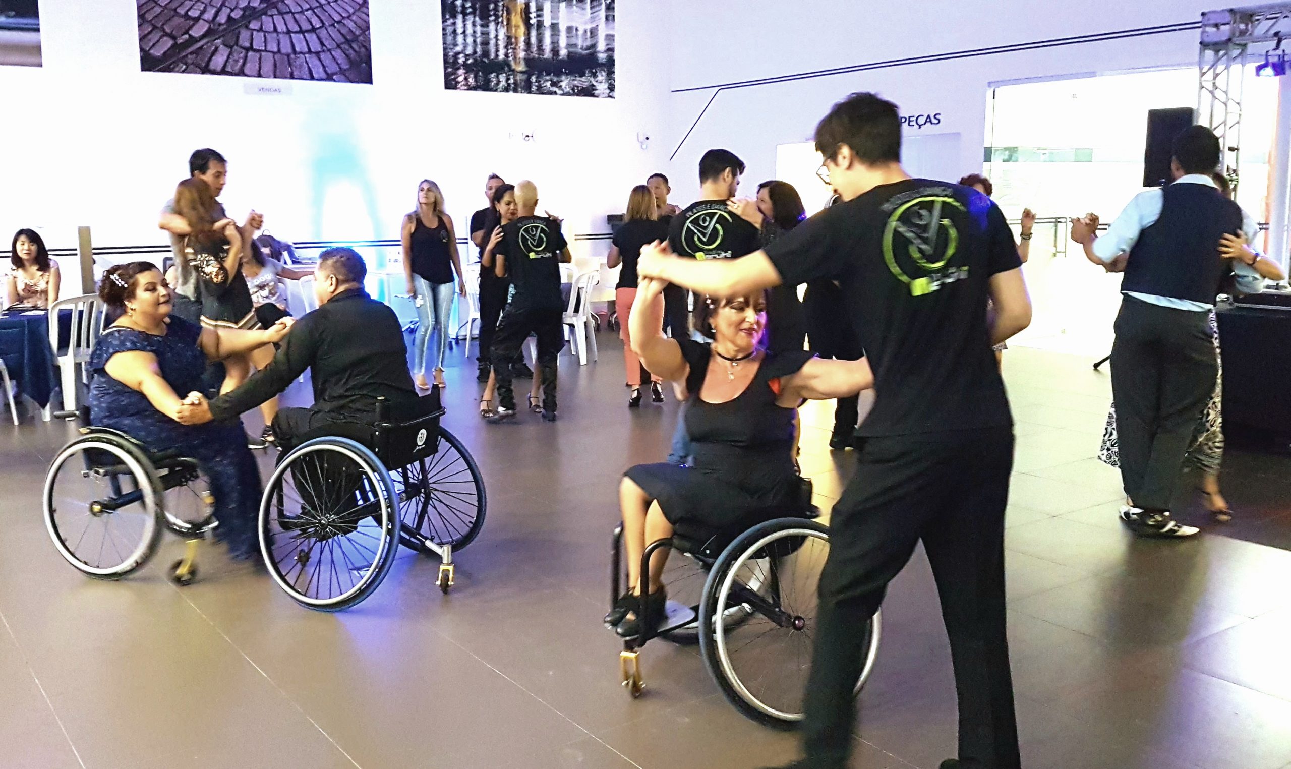 evento akta motors studio maruki